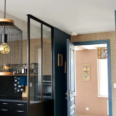 Apartment La Cage Aux Oiseaux *